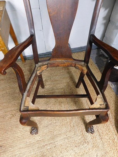 A FINE QUALITY ANTIQUE CARVED OAK ELBOW OR DESK CHAIR - DELIVERY AVAILABLE - Picture 3 of 10