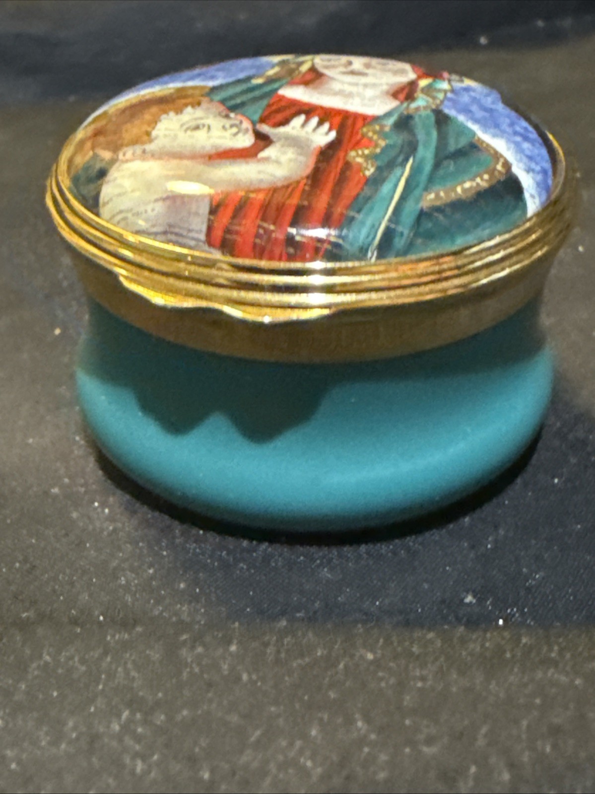 Picture 3 of 9