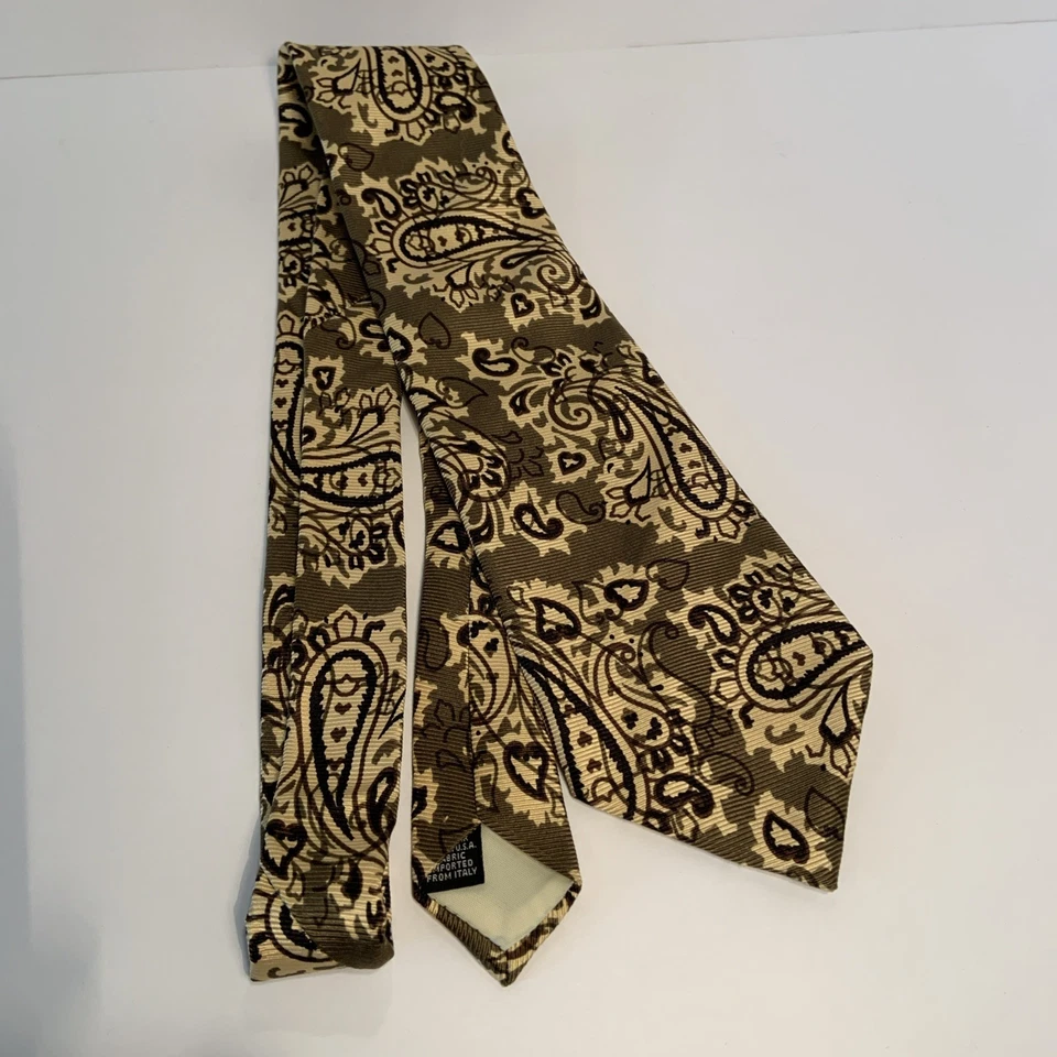 Corbata Alexander Julian Colores Verde/Amarillo/Negro Paisley Foto 2 de 4