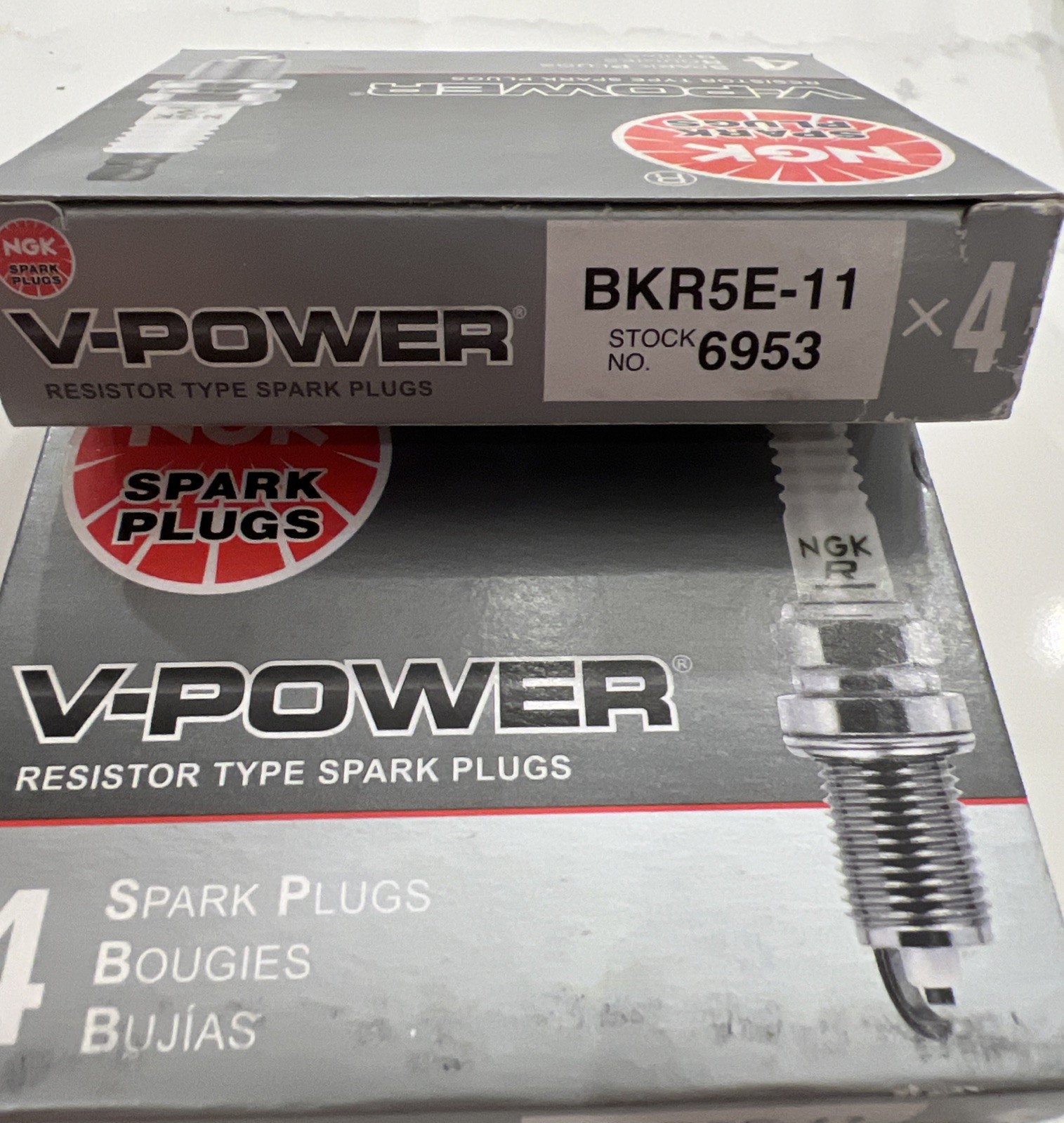 4 Plugs of NGK V-Power Spark Plugs BKR5E-11/6953