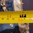 Picture 4 of 11