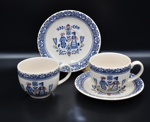 Johnson Bros Staffordshire Hearts and Flowers Set 2 Cup & Saucer Black Label #1 - Picture 5 of 14