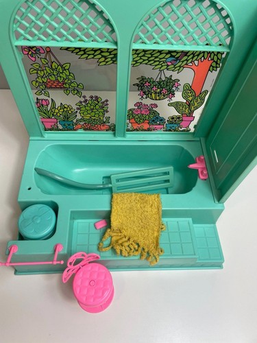 Vintage 1975 Barbie Beauty Bubble BathTub #9233 Incomplete - Picture 2 of 6