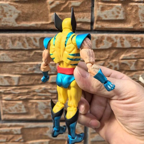 In Stock CT Toys MAFEX No.138 X-MEN Wolverine Brown Suit COMIC Ver Action Figure - Picture 11 of 27