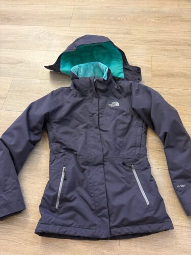The North Face Women's Inlux Insulated Jacket Greystone BlueOuterwear - Picture 2 of 7