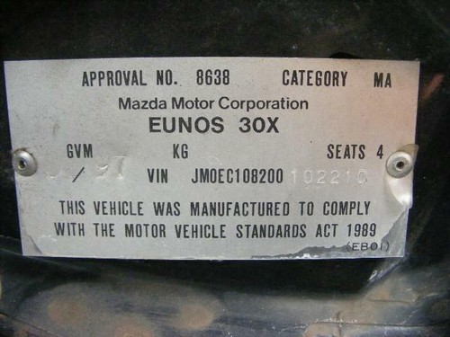 MAZDA EUNOS RIGHT TAILLIGHT 30X 10/92-01/97 92 93 94 95 96 97 - Picture 4 of 4