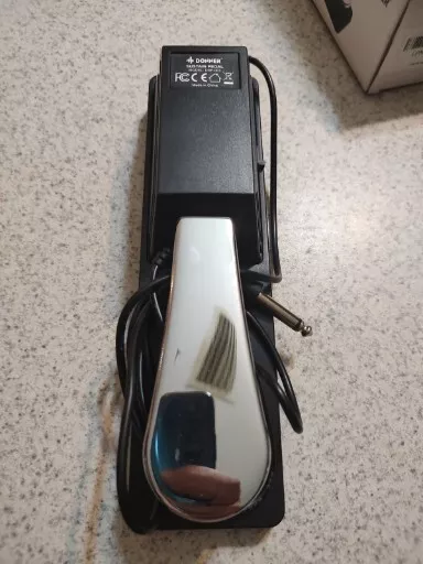 Donner sustain pedal deals