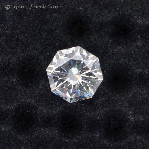 Wonderful 4 MM 0.30 Carat Octagon Shape Cut Full White Loose Moissanite For Ring - Picture 4 of 8