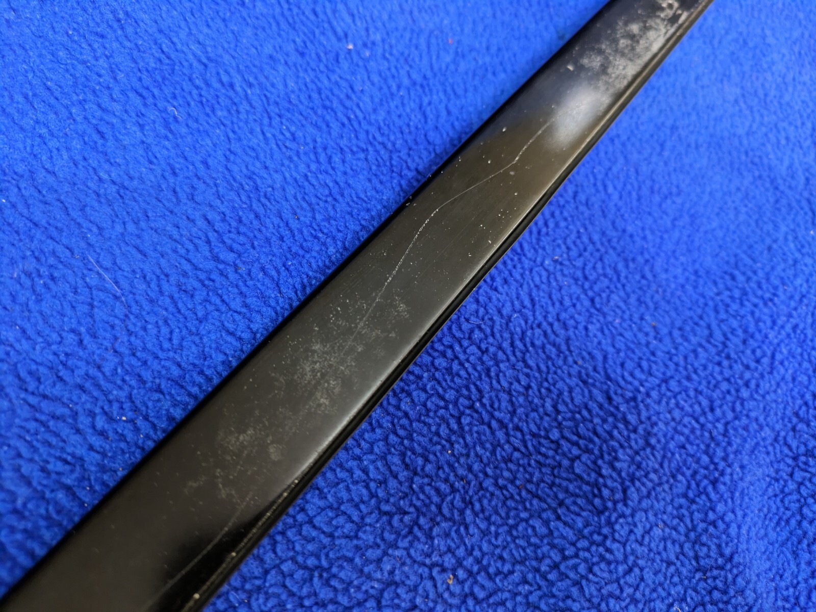 black strip window molding front Left Bentley CONTINENTAL FLYING SPUR oem
