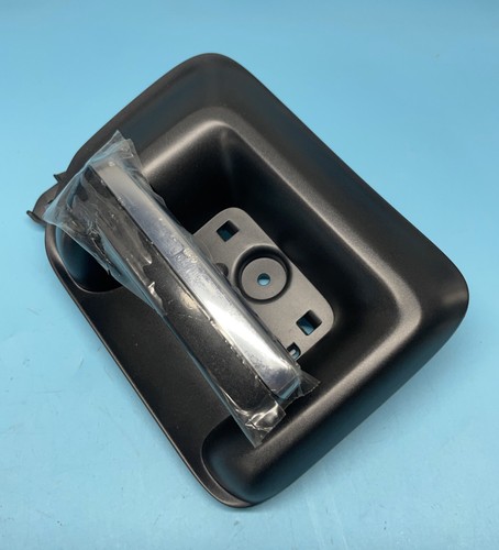GM 3033276 OEM FRONT INTERIOR DOOR HANDLE LH for 2012-2017 SIERRA SILVERADO - Picture 3 of 8