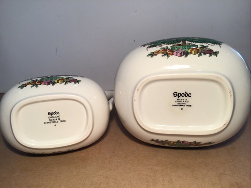 Spode Christmas Tree Sugar and Creamer Set - Picture 5 of 12