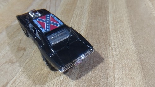 Dukes Of Hazzard General Lee Custom Black '70 Dodge Charger Hemi,1:64.new! - Picture 9 of 13