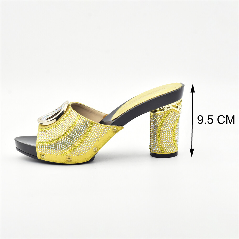 Latest Italian Design Women Shoes Luxury Sandals Heels Mid Rhinestone Shoes New