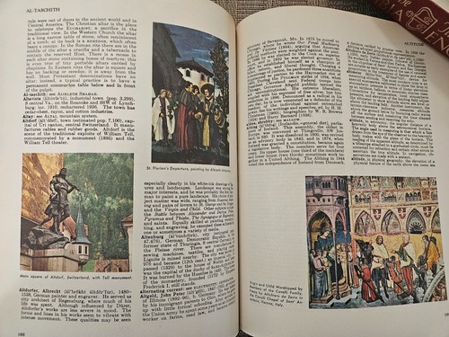 THE  ILLUSTRATED COLUMBIA ENCYCLOPEDIA  THIRD EDITION  UNIVERSITY PRESS VOL 1-22 - Picture 7 of 10