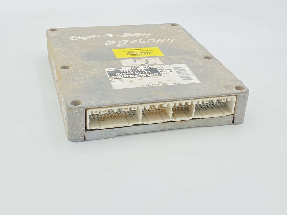 Toyota LAND CRUISER 01/1998-07/2002 ENGINE CONTROL UNIT ECU Toyota LAND CRUISER 01/1998-07/2002 ENGINE CONTROL UNIT ECU