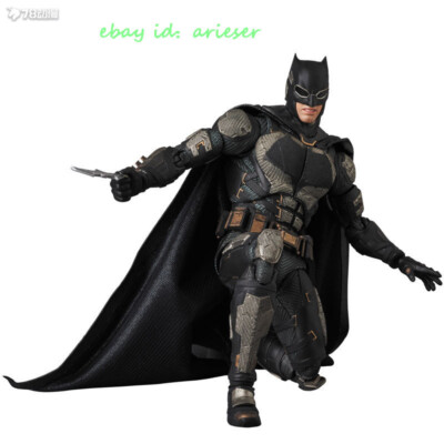 メディコムトイ MAFEX BATMAN / TACTICAL SUIT 064 s-l400.jpg