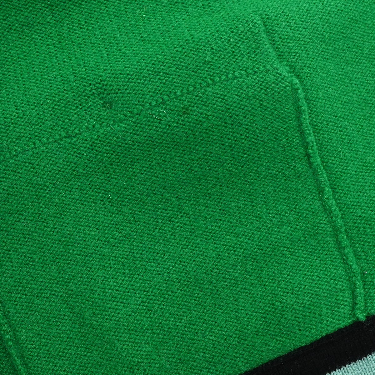 Picture 9 of 12