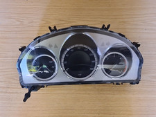MERCEDES BENZ W204 2011  2.2L DIESEL AUTOMATIC INSTRUMENT CLUSTER A2044400811