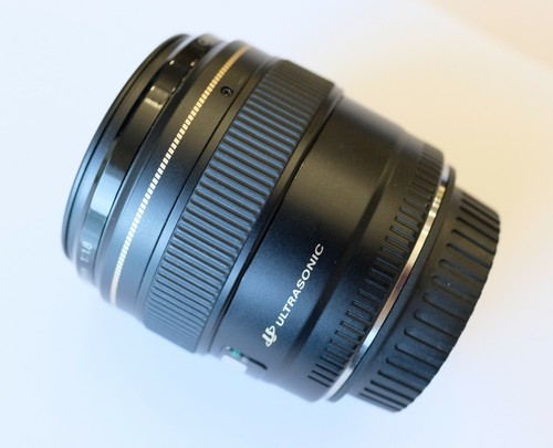 Canon EOS 85mm f1.8 USM Ultrasonic Portrait Lens - Great Shape - Picture 6 of 10