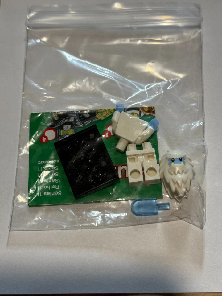 LEGO Series 11 Yeti Collectible Minifigures 71002 CMF Retired Abominable Snowman - Image 2 of 3