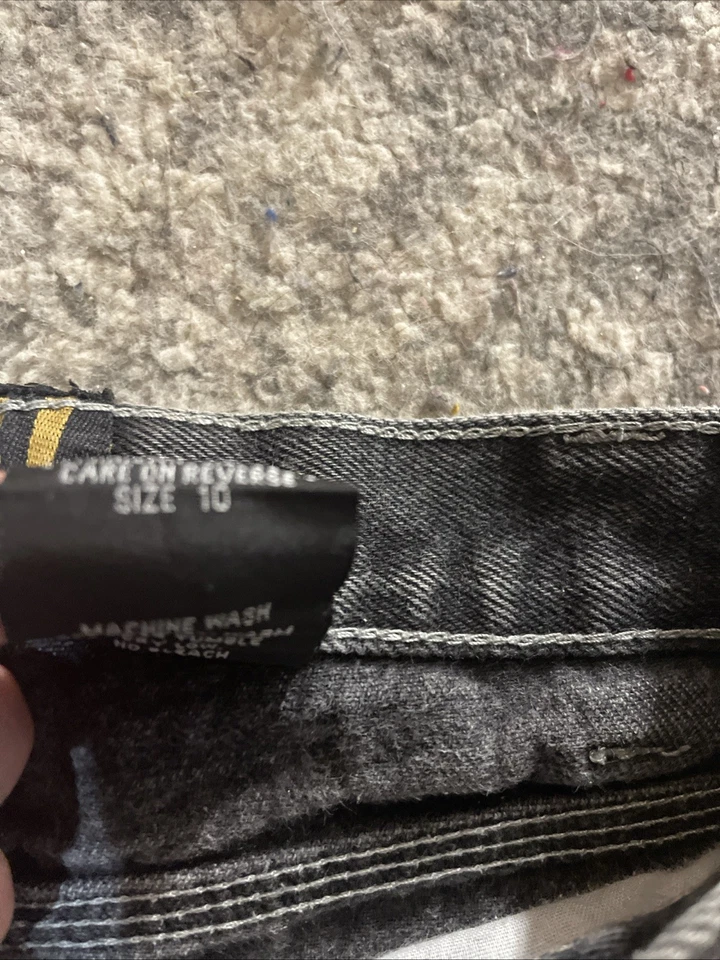 Pantalones cortos vintage Fubu talla 10 Foto 4 de 4