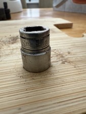 Vintage 1953 SNAP-ON TOOLS F-171 USA 17/32 socket 3/8-drive 12-pt underline logo