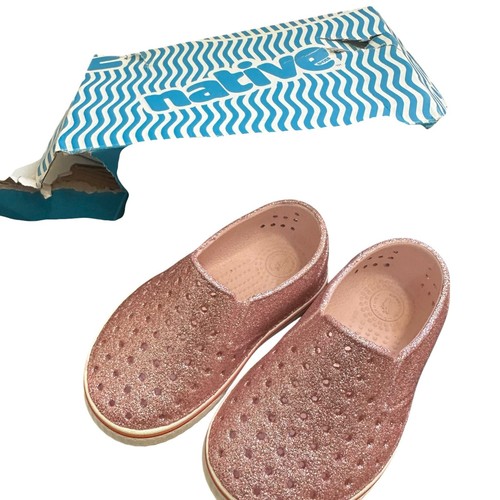NATIVE Miles Bling Kids Shoes Milk Pink Sparkle Color sz C8= 3 or 4 year old NEW - Picture 3 of 13