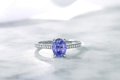 10K White Gold Tanzanite and Diamond Engagement Solitaire Ring For Women (8X6MM - Picture 5 of 40