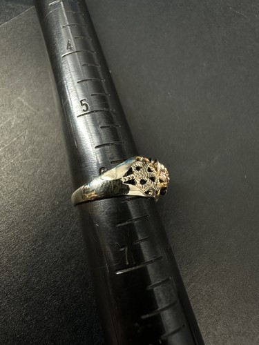 14KT Two-Tone Rose Flower Band Ring – Size 6 – 3.42g (2.2 DWT) - Picture 9 of 12