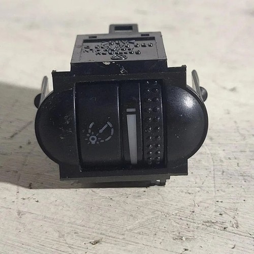 VW PASSAT B5 3B3 Schalter 3B0941333D 2.50 Diesel 110kw 2002 31507309