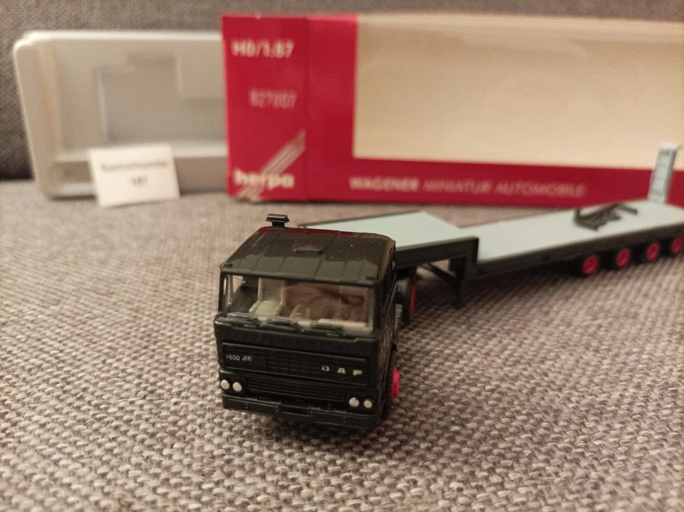 Herpa H0 1:87 in OVP - 827007 DAF 3600 Tieflader-Sattelzug ( in grün, neutral ) - Bild 2 von 4