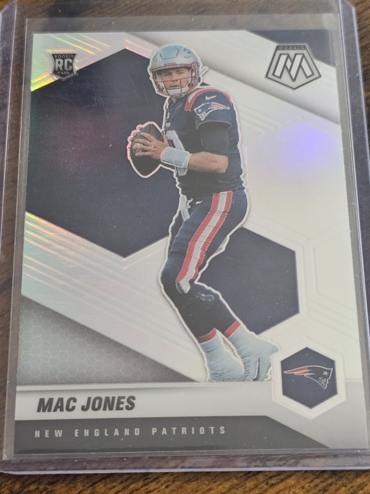 2021 Panini Mosaic - Rookies Mac Jones #306 Silver Prizm (RC)