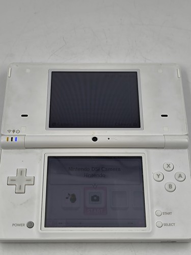 Nintendo DSi White - Working - Picture 9 of 10