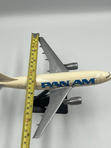 VINTAGE Pan Am PLANE SNAP FIT TYPE Desktop Model Plastic Vtg WITH BLACK STAND - Picture 24 of 24