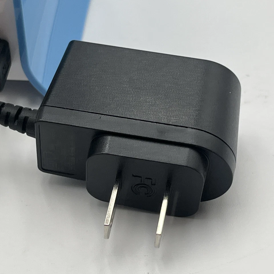 Mikrotik hAP Lite Tower Routerboard RB941-2nD-TC Wireless N 4xPort Router - Image 3 of 4