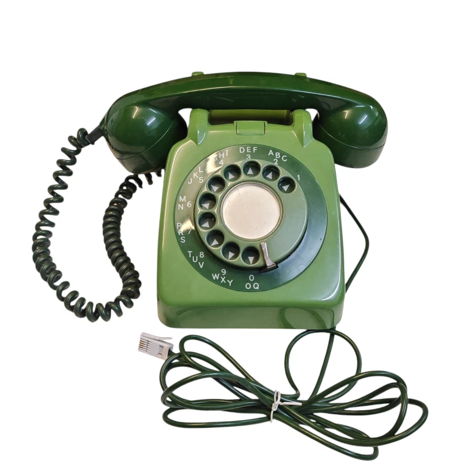 BT Telephone 706L Green  Home Office Phone 1960s Prop Vintage Phone Tested - Image 2 of 4
