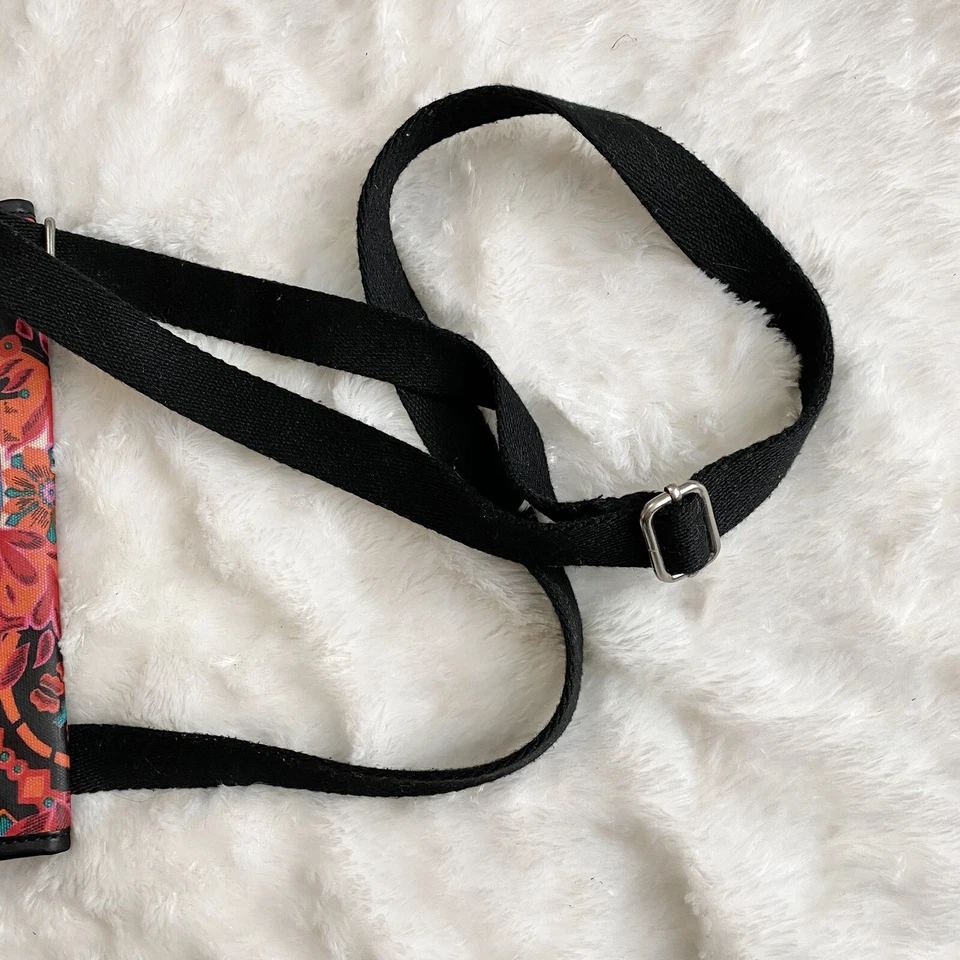 Bolso Bandolera Fossil Tropical Floral Lona Recubierta Rosa Multicolor Delgado Hipster Foto 4 de 4