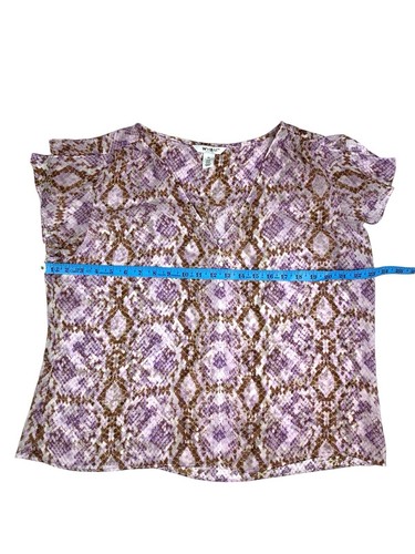 White House Black Market Size XL Snake Print Flutter Sleeve Chiffon Blouse - Picture 5 of 7