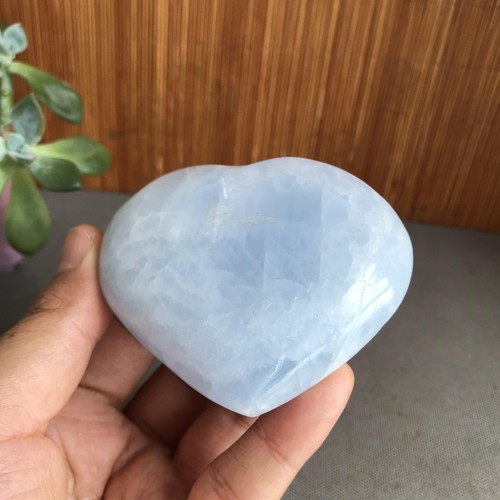 73mm Natural Blue Celestite heart shaped Crystal Gem quartz Specimen 190g A2276 - Picture 5 of 10