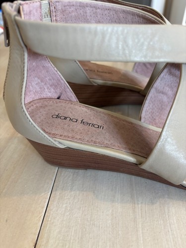 Diana Ferrari Jeune leather wedge Sandals size 9.5 RRP $139.95 - Picture 3 of 10