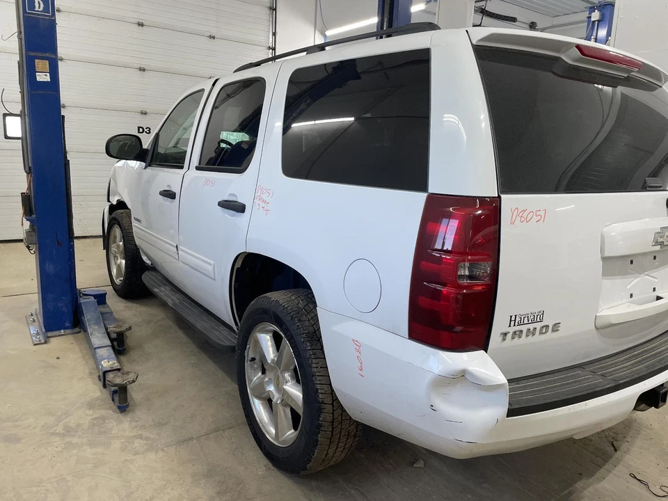 Medidor de velocímetro usado se adapta a: Chevrolet Tahoe Cluster 2010 MPH mercado de EE. UU. 6,0 L ID Foto 3 de 4