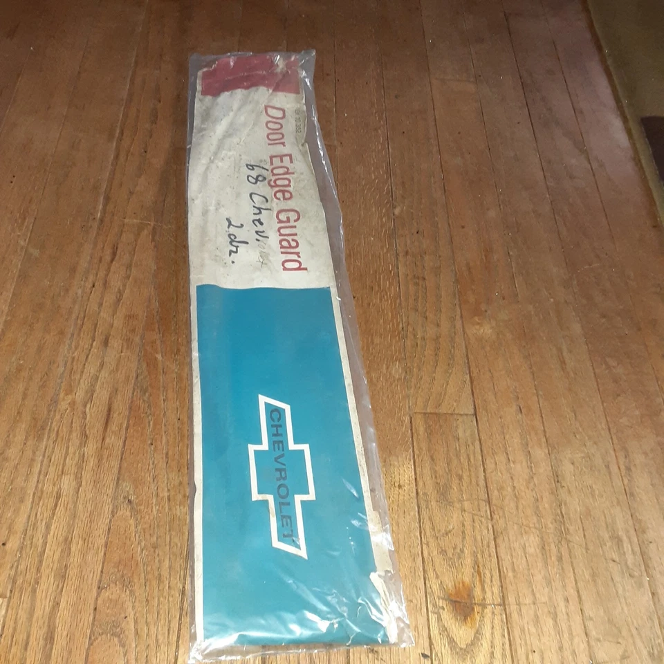 Juego de protectores de borde de 2 puertas NOS GM 68 Impala Caprice Biscayne 987307 Chevrolet C4 Foto 3 de 3