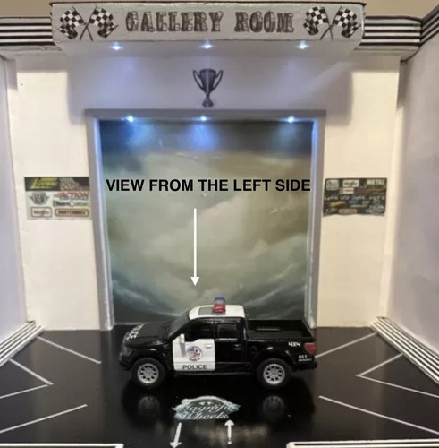 2021 Kinsmart 2013 Ford - 150 SVT RAPTOR CREW Scale 1:46 Model - Picture 7 of 11