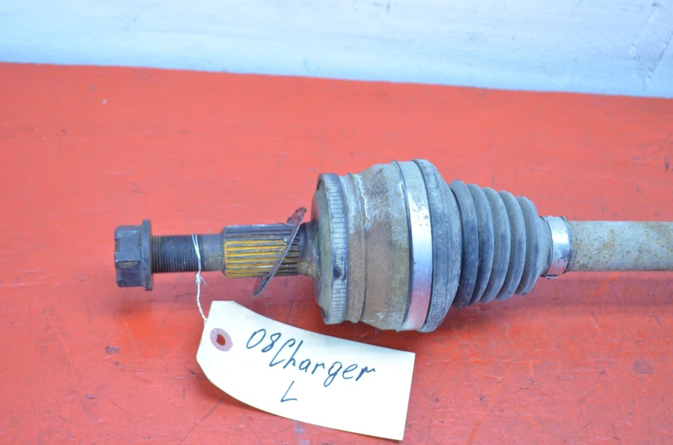 06-08 CARGADOR DODGE R/T 5,7 L TRACCIÓN TRASERA IZQUIERDA EJE DEL LADO DEL CONDUCTOR OEM Foto 4 de 4