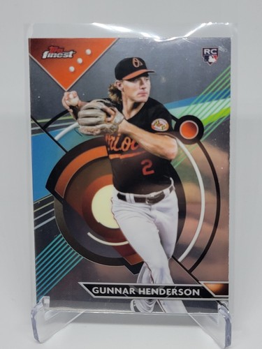 2023 Topps Finest pick your card - Complete your set - Picture 20 of 20