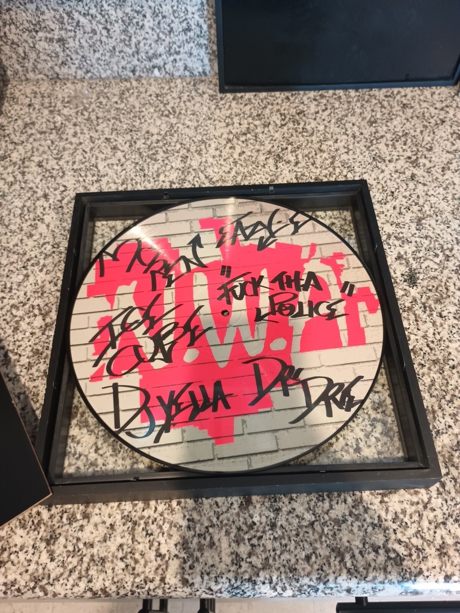 NWA - Straight Outta Compton; 10 Track Picture Disc LP, Easy