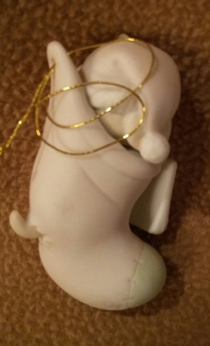 Precious Moments Ornament 1988  "You are my gift come true" #520276 - Picture 6 of 8