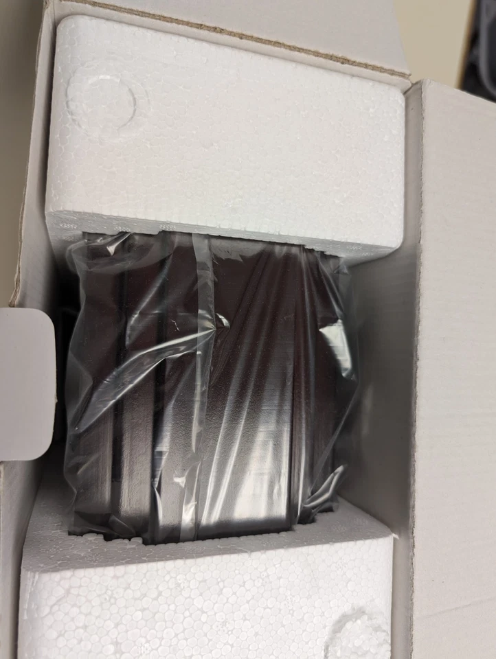 Reloj de ocultación rectangular PS Products, se adapta a pistolas medianas-grandes, madera de caoba Foto 3 de 3