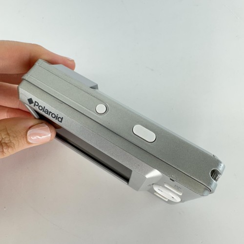 Polaroid a530 Digital Camera 5.0 MP Silver Compact LCD Screen Photo Point Shoot - Picture 5 of 8