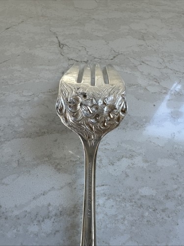 Antique Stratford Lilyth Cold Meat/Serving Fork 8 1/2" Repousse Lily - Picture 14 of 18